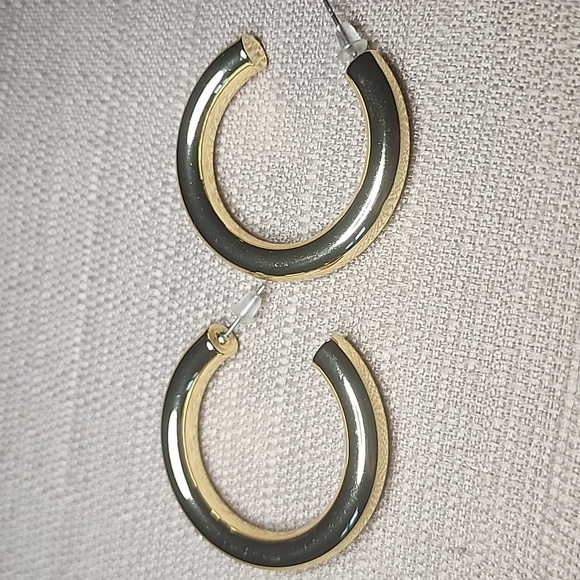 Gold-Tone Chunky Hoops, Preloved in Great Condition - Picture 2 of 4